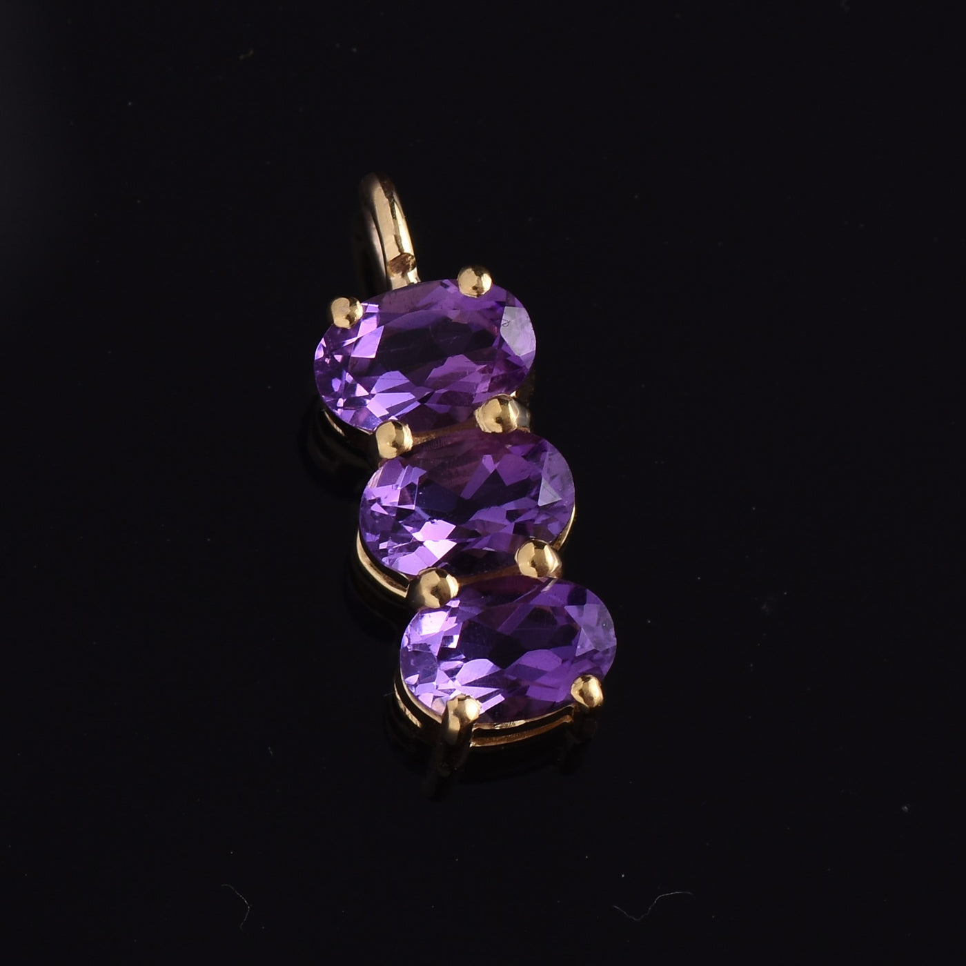 Trio Amethyst Oval Pendant