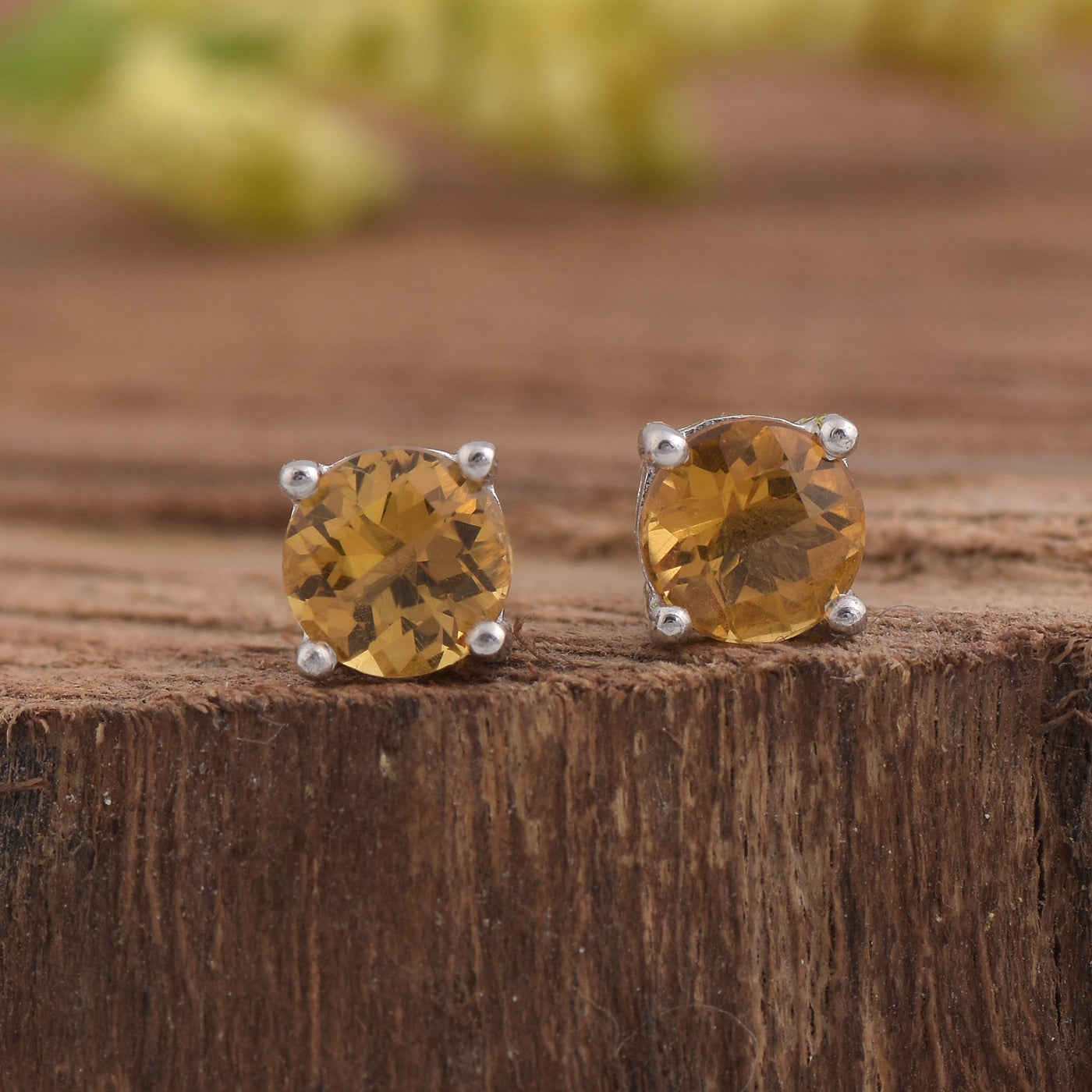 Citrine Solitaire Stud Earring