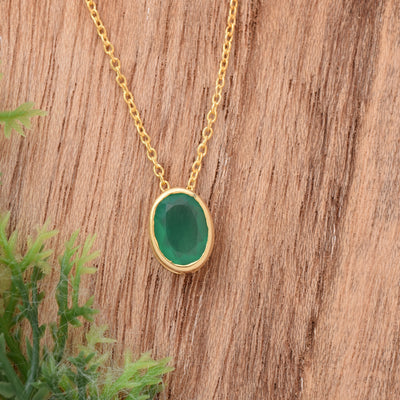 Oval Green Onyx Silver Necklace