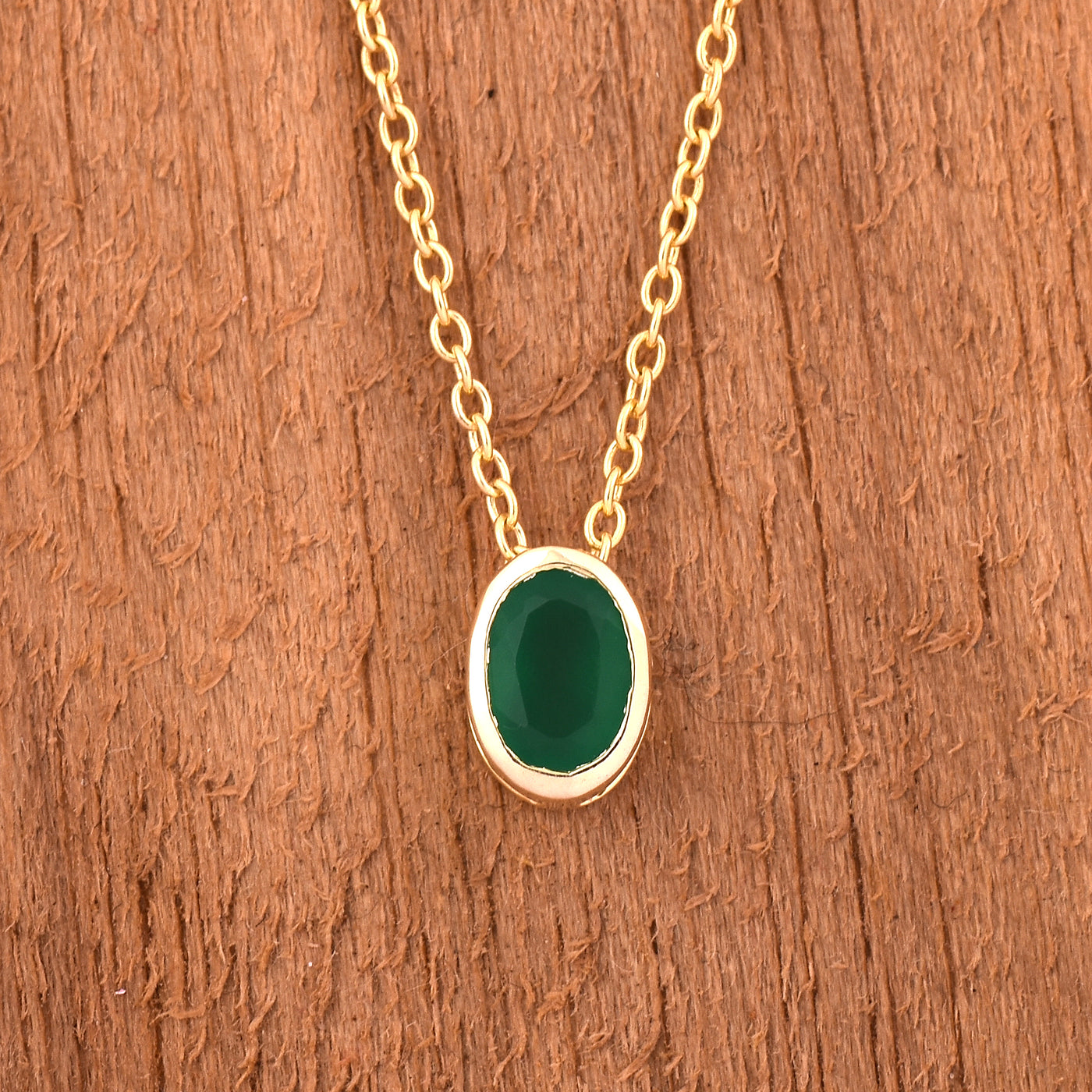 Oval Green Onyx Silver Necklace