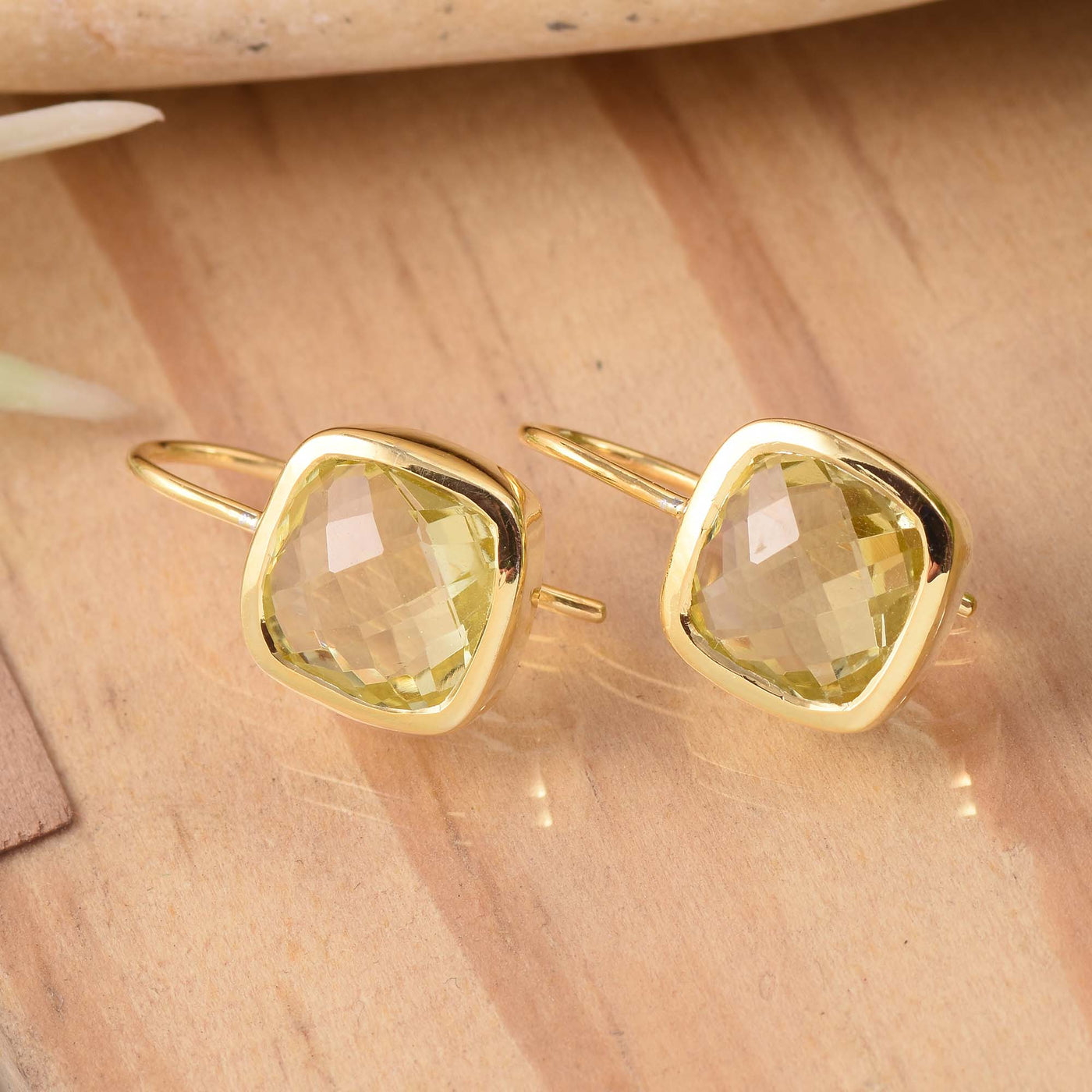 Lemon Quartz Cushion Plain Earrings